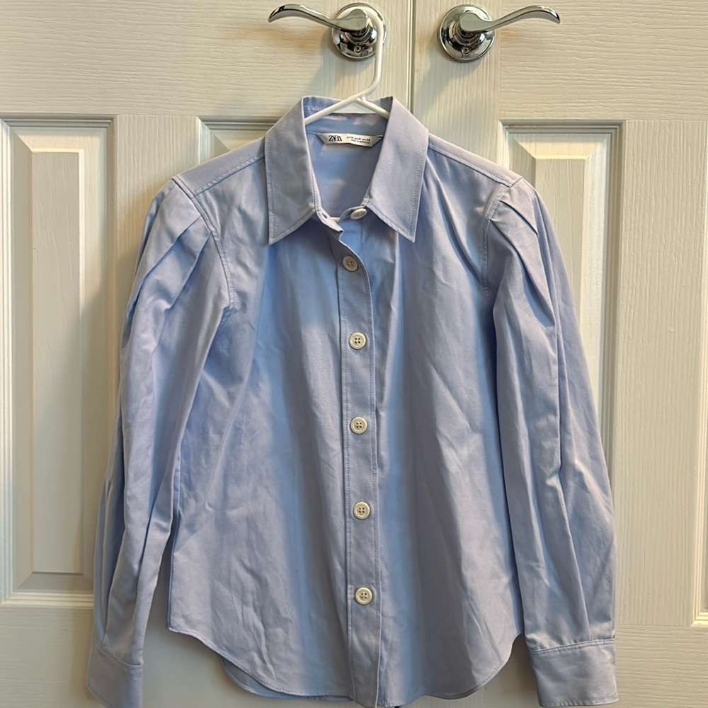 Zara blue button down size M